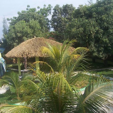 La Cayenna Hotel Et Restaurant Port-au-Prince Zewnętrze zdjęcie